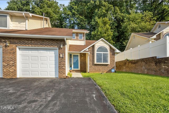 219 Buckingham Court, Abingdon, VA 24210