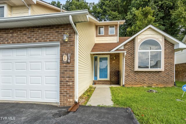 219 Buckingham Court, Abingdon, VA 24210