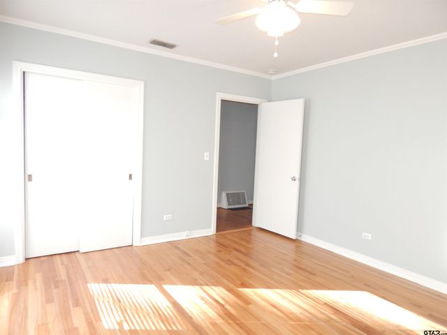 920 W 6th St., Tyler, TX 75701