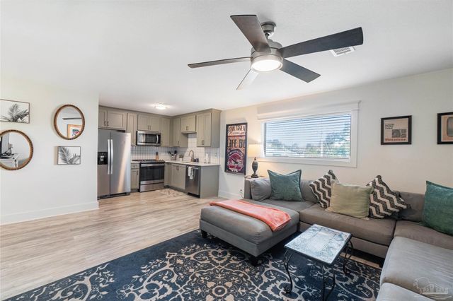 1211 E Baars St, Pensacola, FL 32503