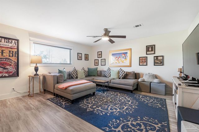 1211 E Baars St, Pensacola, FL 32503