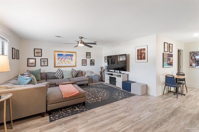 1211 E Baars St, Pensacola, FL 32503