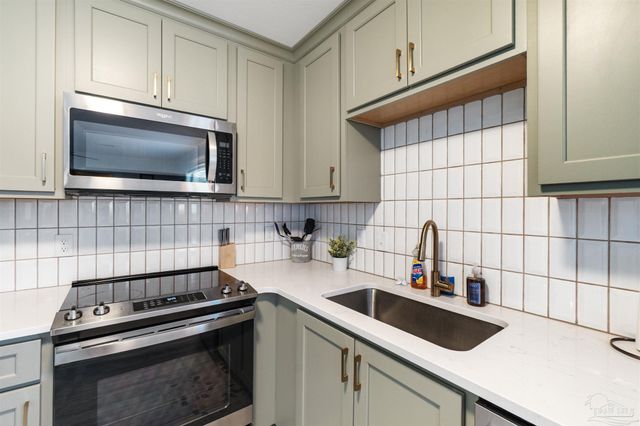 1211 E Baars St, Pensacola, FL 32503