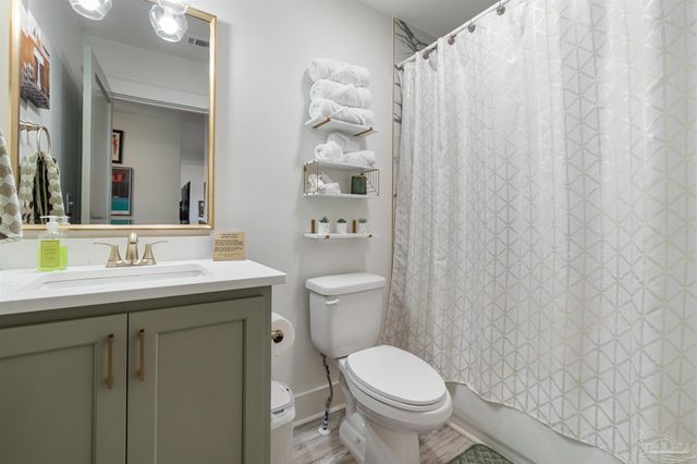 1211 E Baars St, Pensacola, FL 32503