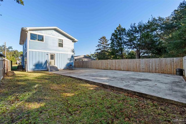 1211 E Baars St, Pensacola, FL 32503