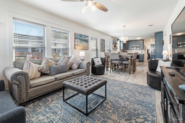 1211 E Baars St, Pensacola, FL 32503