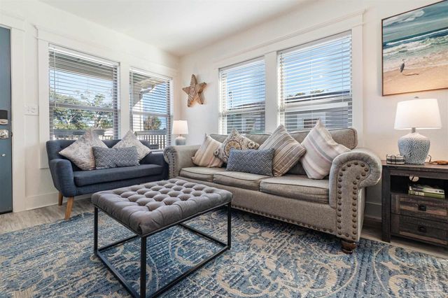 1211 E Baars St, Pensacola, FL 32503