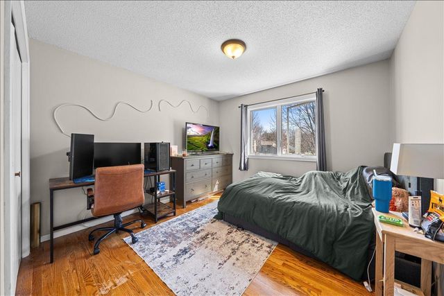 139 Ridge Way, Mahtomedi, MN 55115