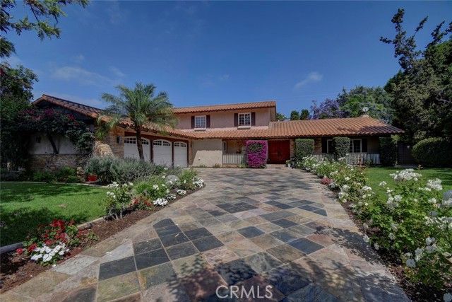12441 La Bella Drive, Santa Ana, CA 92705