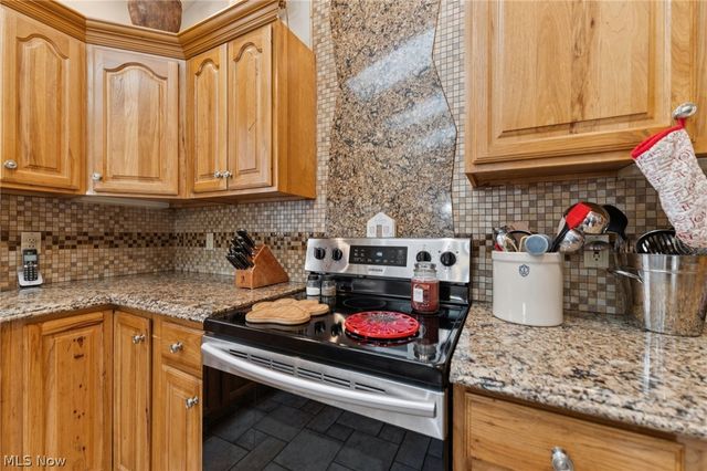 678 Wall Road, Wadsworth, OH 44281