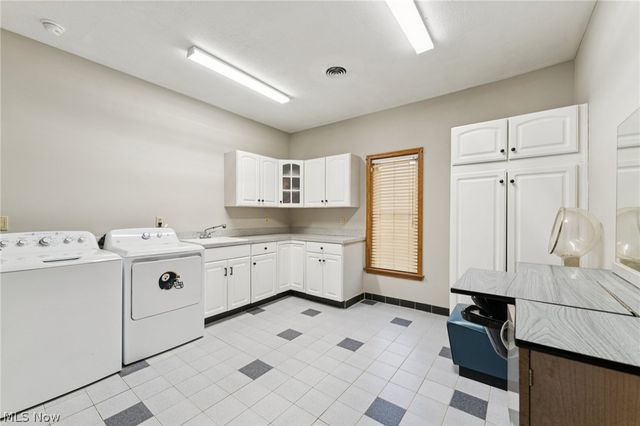 678 Wall Road, Wadsworth, OH 44281