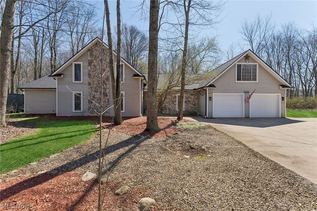 678 Wall Road, Wadsworth, OH 44281