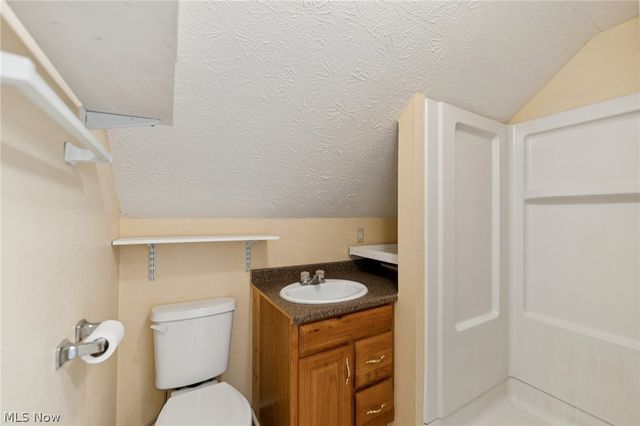 678 Wall Road, Wadsworth, OH 44281