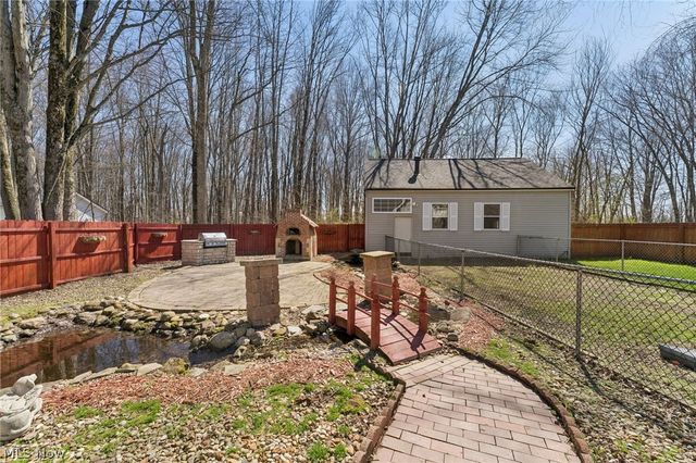678 Wall Road, Wadsworth, OH 44281