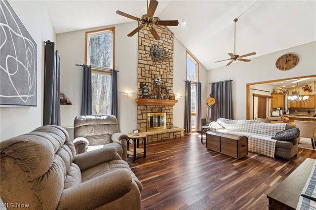 678 Wall Road, Wadsworth, OH 44281