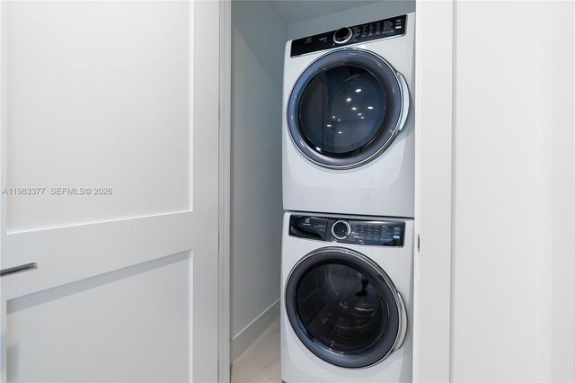 153 N Seabreeze Blvd 703, Fort Lauderdale, FL 33304