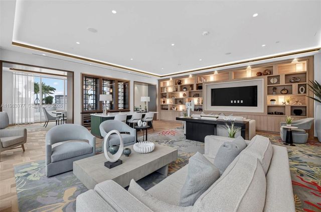 153 N Seabreeze Blvd 703, Fort Lauderdale, FL 33304