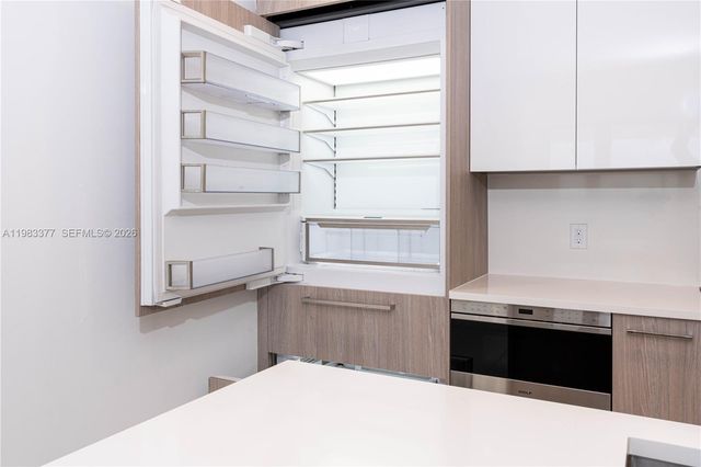 153 N Seabreeze Blvd 703, Fort Lauderdale, FL 33304