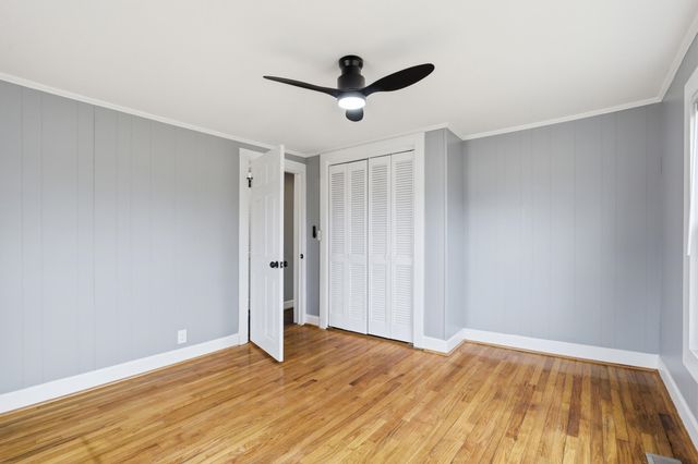 114 N Moore St, Duncan, SC 29334