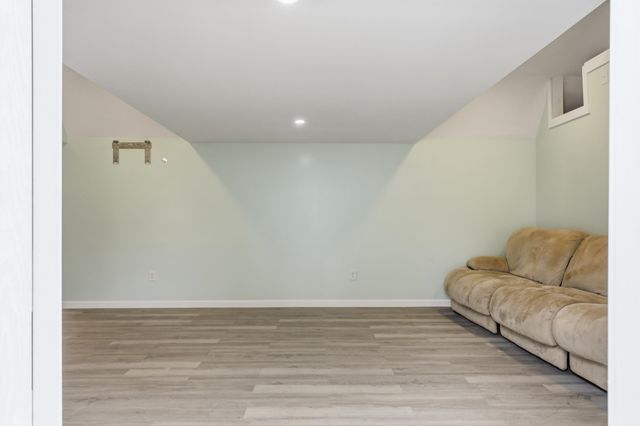 114 N Moore St, Duncan, SC 29334