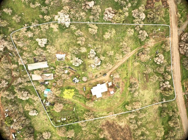 45682 Columbine Lane, Yokuts Valley, CA 93675