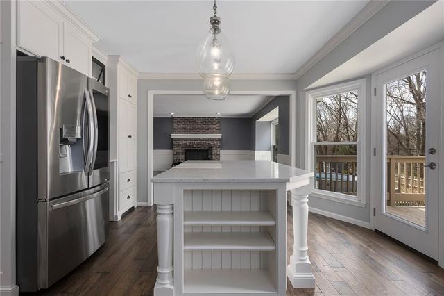 1312 Wellington Way, Liberty, MO 64068