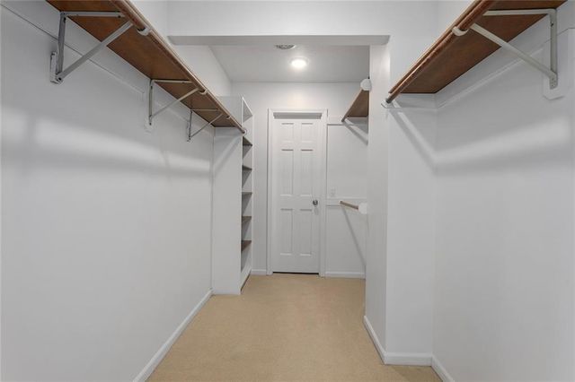 1312 Wellington Way, Liberty, MO 64068