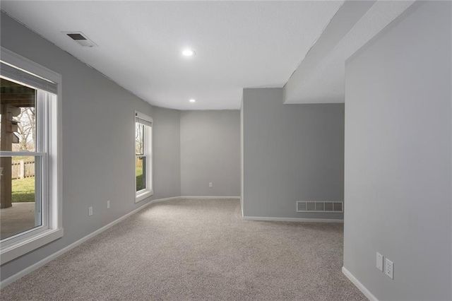 1312 Wellington Way, Liberty, MO 64068