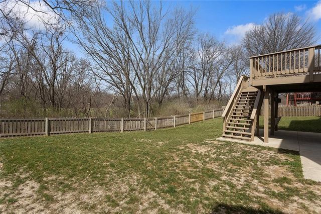 1312 Wellington Way, Liberty, MO 64068