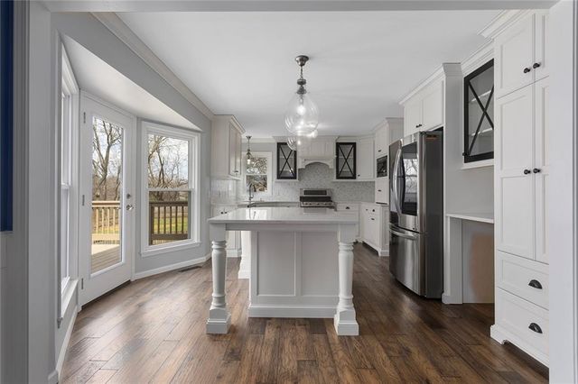 1312 Wellington Way, Liberty, MO 64068