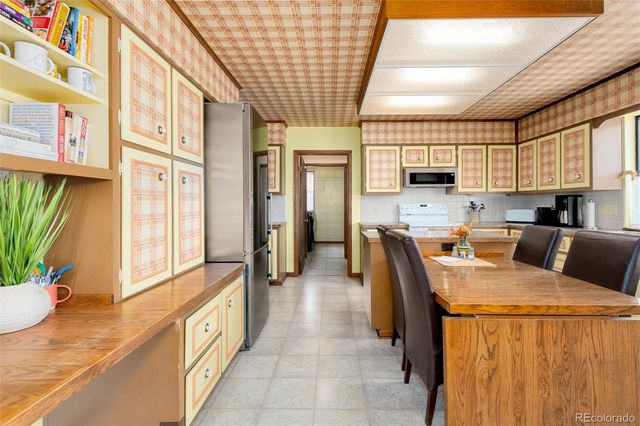 8055 Newman Street, Arvada, CO 80005