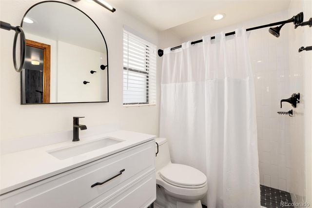 8055 Newman Street, Arvada, CO 80005