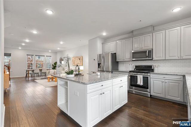 68 Wesmont Drive, Wood Ridge, NJ 07075