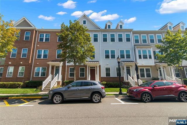 68 Wesmont Drive, Wood Ridge, NJ 07075