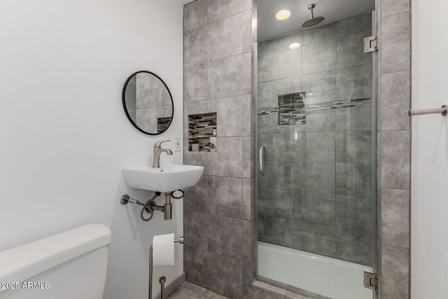 3743 E TAYLOR Street, Phoenix, AZ 85008