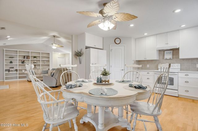 506 Compass Court, Sneads Ferry, NC 28460