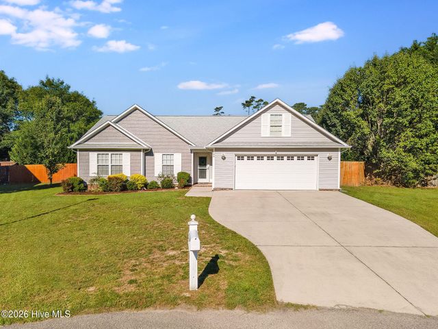 506 Compass Court, Sneads Ferry, NC 28460