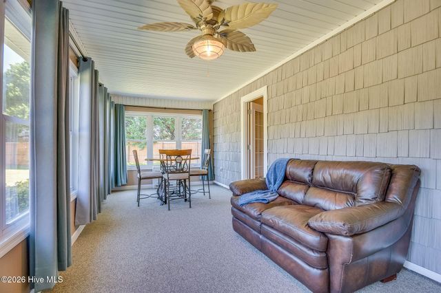 506 Compass Court, Sneads Ferry, NC 28460