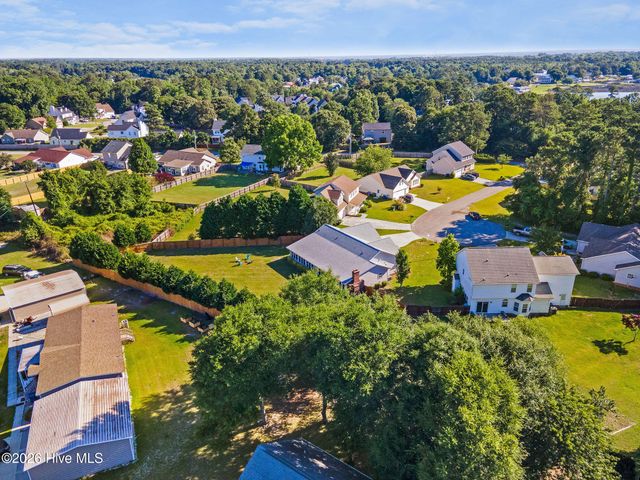 506 Compass Court, Sneads Ferry, NC 28460