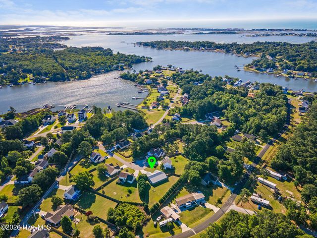 506 Compass Court, Sneads Ferry, NC 28460