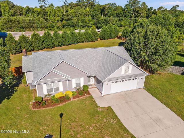 506 Compass Court, Sneads Ferry, NC 28460