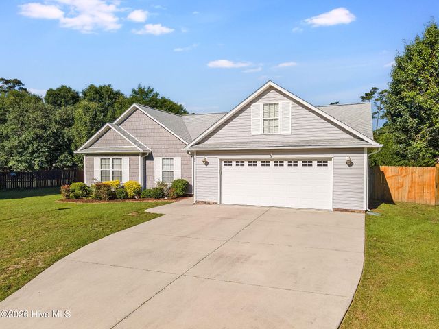 506 Compass Court, Sneads Ferry, NC 28460
