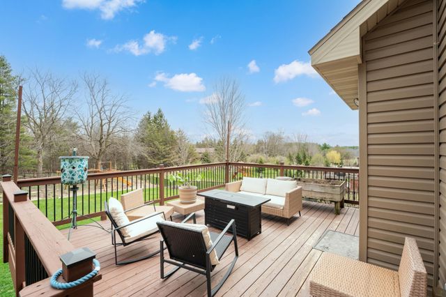 1892 Shannon Oaks Boulevard NE, Rochester, MN 55906