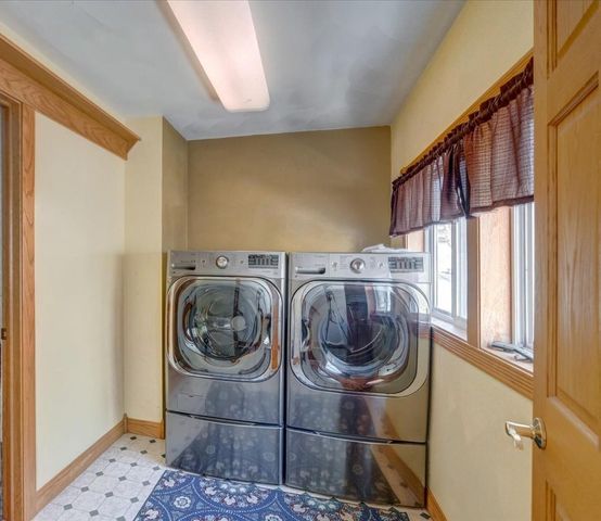 106 N Main Street, Orfordville, WI 53576