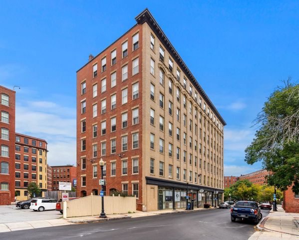21 Wingate 402, Haverhill, MA 01832