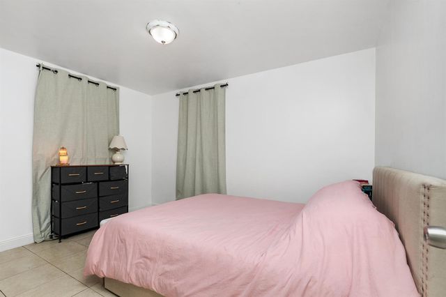 100 NW 32nd Avenue 1-2, Lauderhill, FL 33311