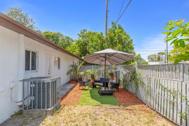 100 NW 32nd Avenue 1-2, Lauderhill, FL 33311