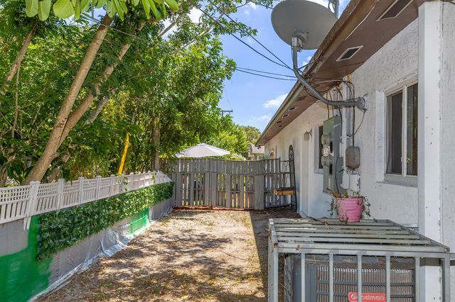 100 NW 32nd Avenue 1-2, Lauderhill, FL 33311