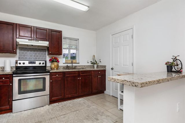 100 NW 32nd Avenue 1-2, Lauderhill, FL 33311