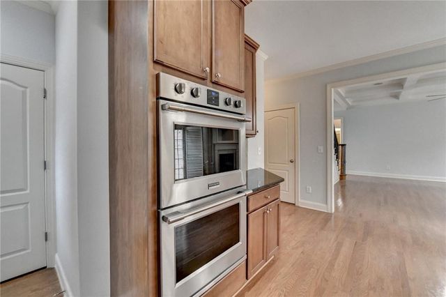 2723 Ivy Bluff Court, Buford, GA 30519